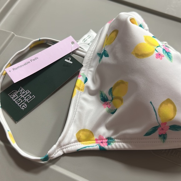 NWT - wild fable - Women’s Tie-Front Triangle Bikini Top - Lemon Print - Picture 6 of 6